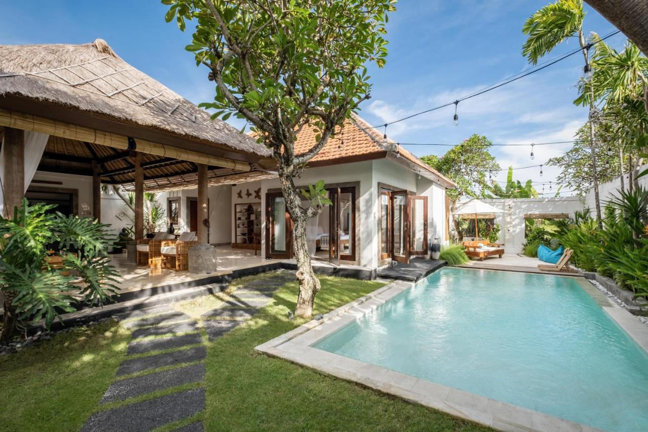 Rumah Ananda Bali - Balinese Villa Umalas - B&B