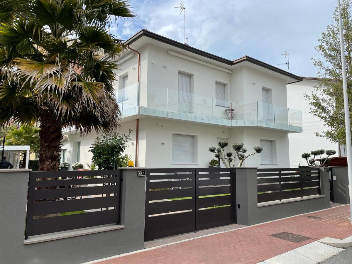 Exclusive Home 2 - Bed and Breakfast