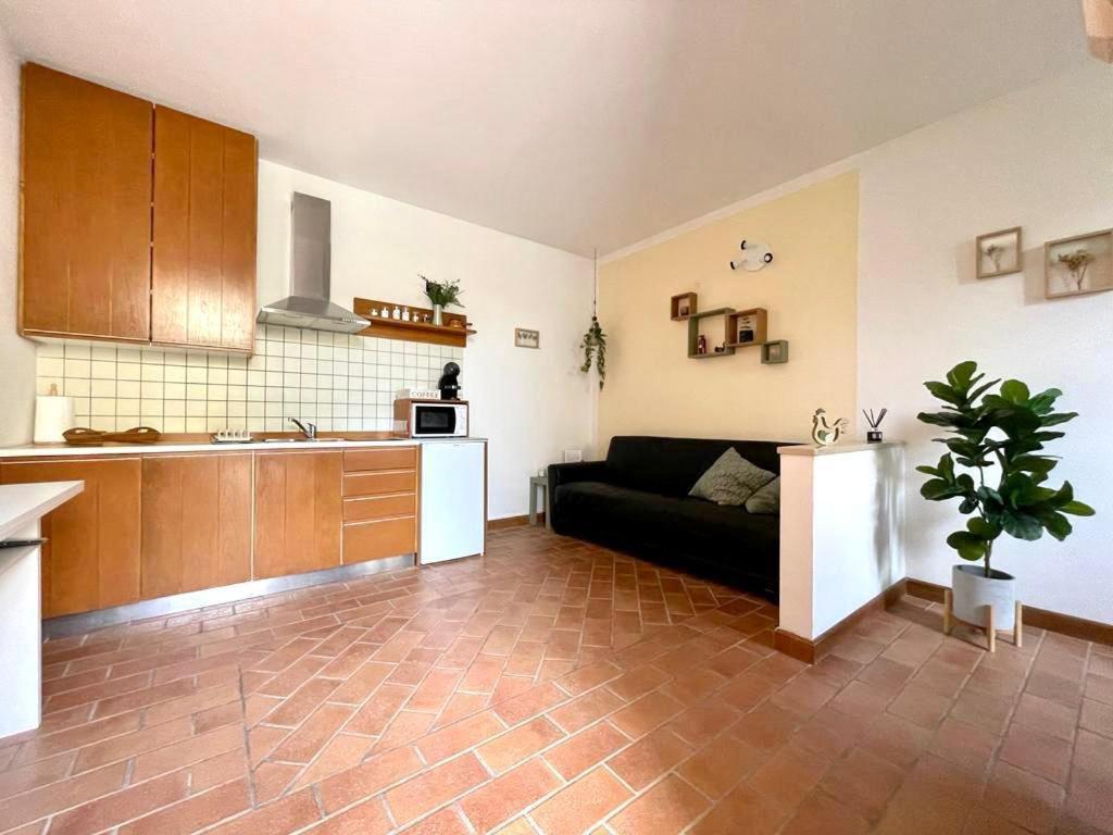 Casa Desi - Ferienwohnung Baura