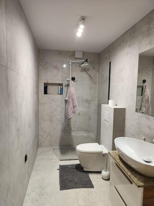 Łeba Nowęcin Orange House - B&B Nowęcin