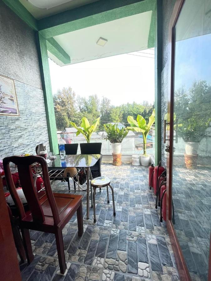 Nhà Nghỉ Relax Cảnh Dương - B&B Lăng Cô