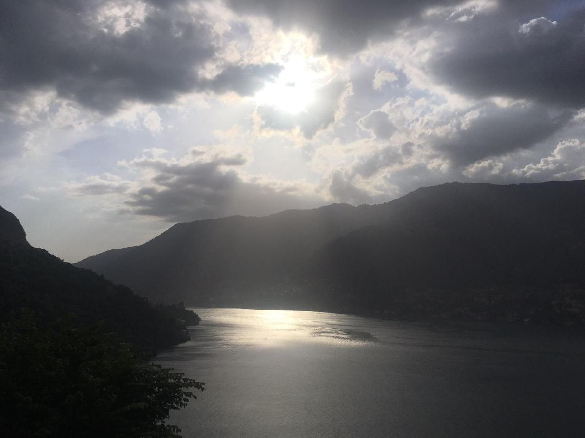 Top Lake View - B&B Faggeto Lario