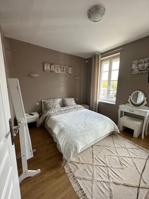 Maison près de la ville - Ferienwohnung