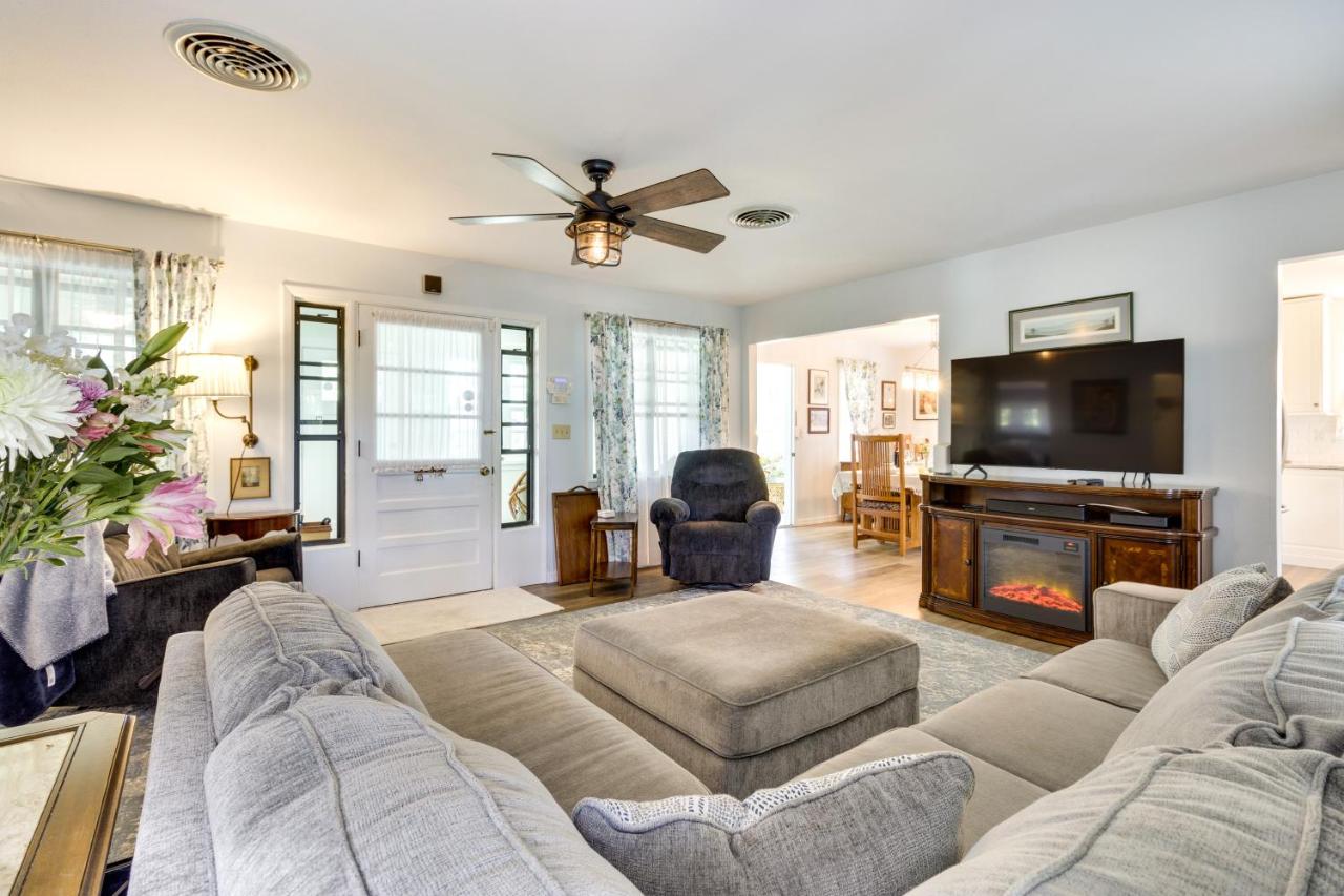 Mount Dora Tropical Escape Steps to Lake Gertrude - B&B