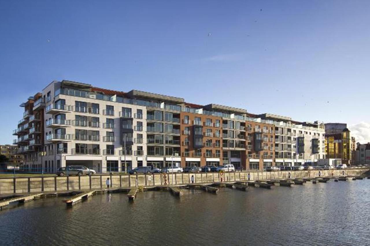Waterlane Pool & Gym Apartments - Ferienwohnung Danzig
