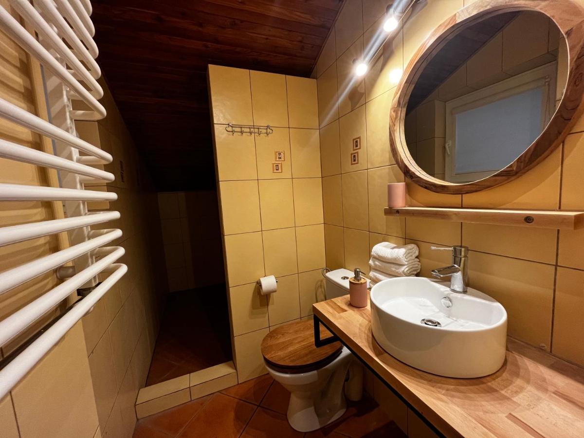 Pensjonat Dom Latarnika - B&B Grzybowo