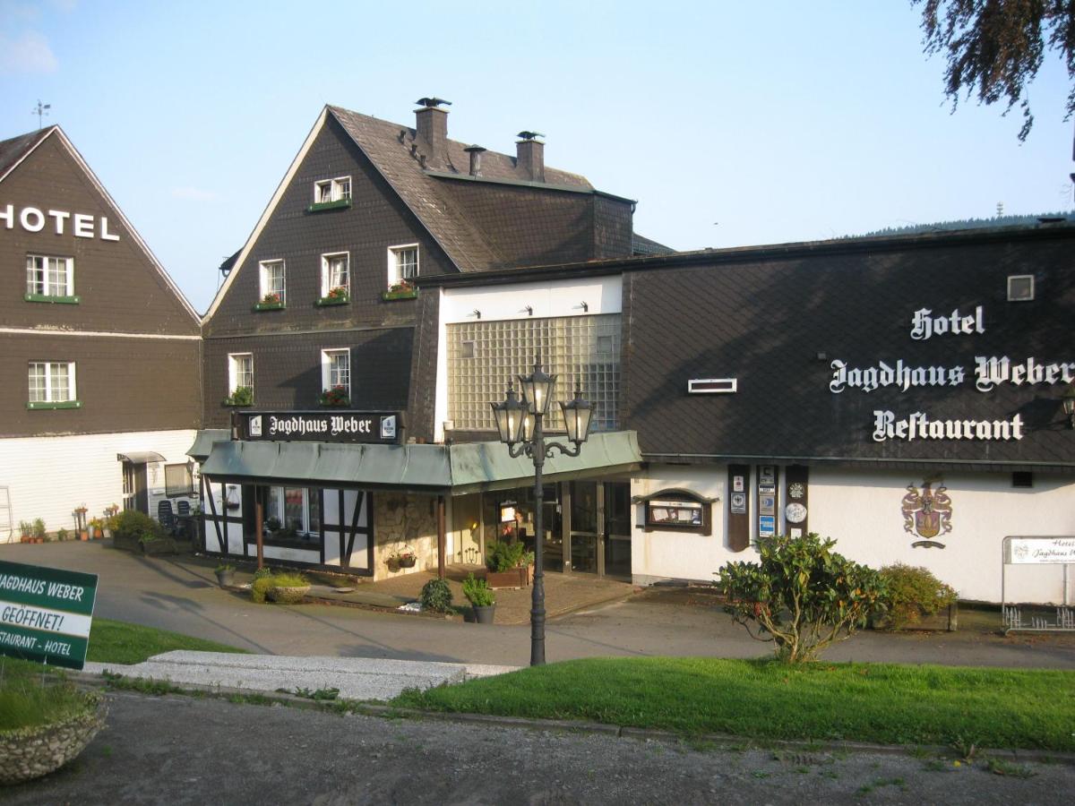 B&B Herscheid - Jagdhaus Weber - Bed and Breakfast Herscheid