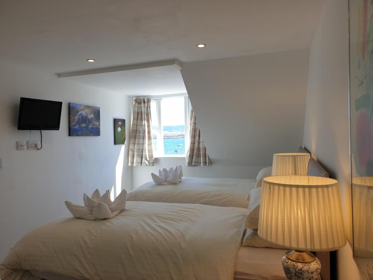 Deluxe Twin Room with Sea View