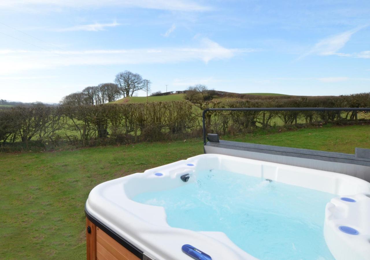 B&B Llanddeusant - Oak View - Bed and Breakfast Llanddeusant