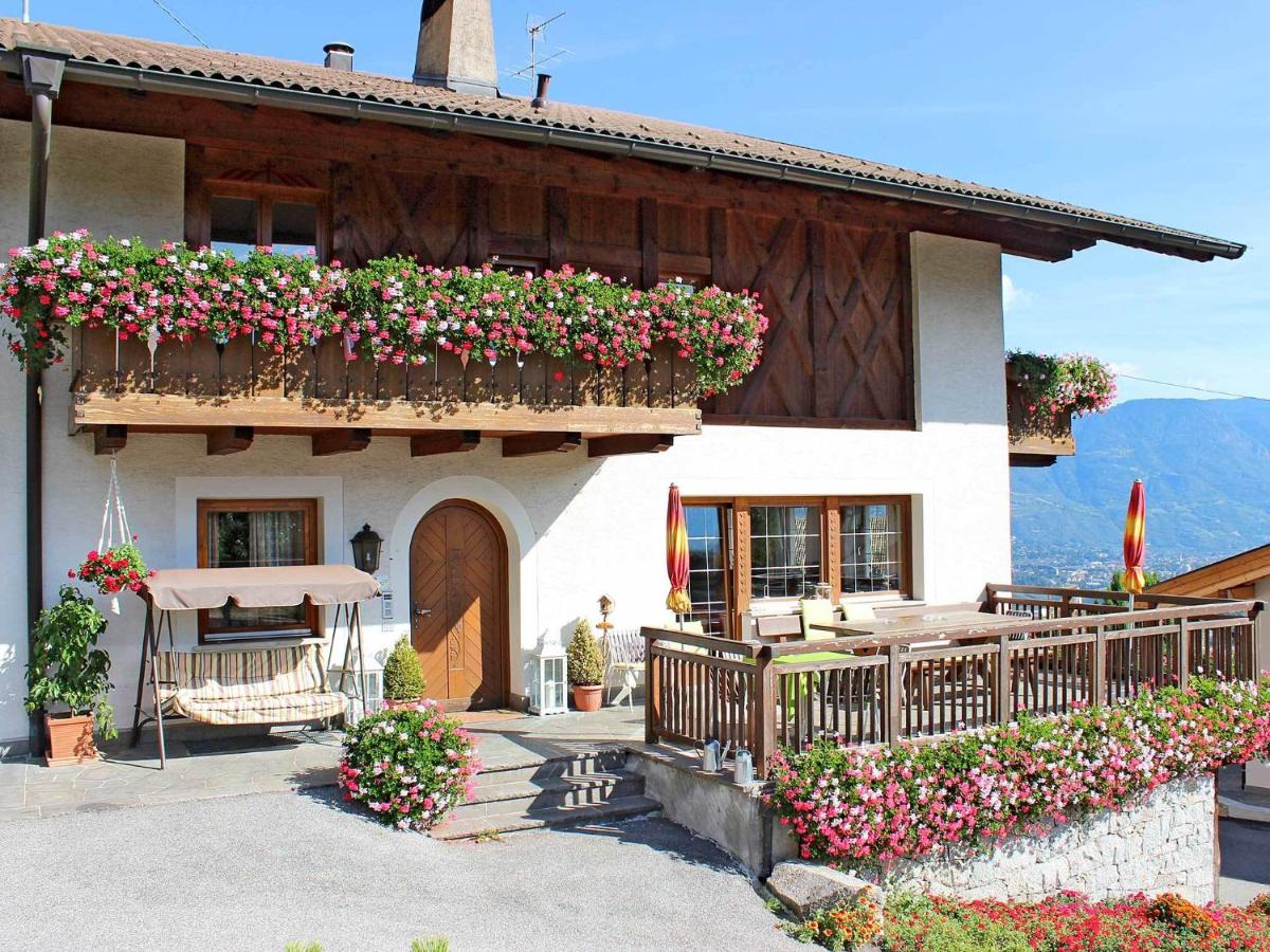 B&B Algund - Garni An der Leit - Bed and Breakfast Algund