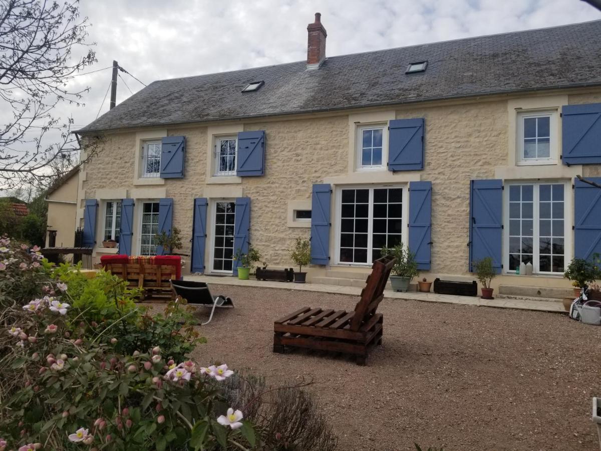 B&B Chaulgnes - Chambre d'hôtes Chez Léon pour 1 à 4 personnes - Bed and Breakfast Chaulgnes