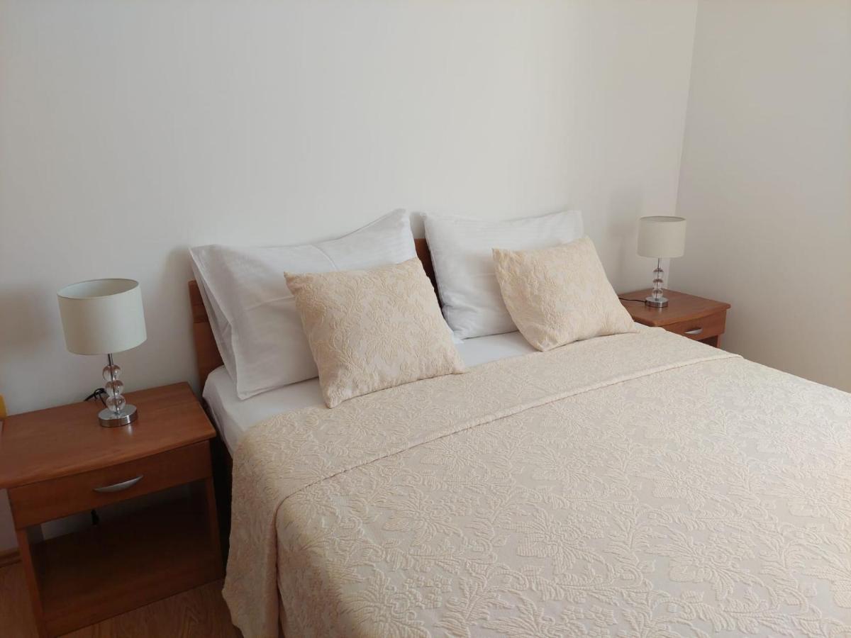 Appartamento con 1 Camera da Letto e Vista Mare 
