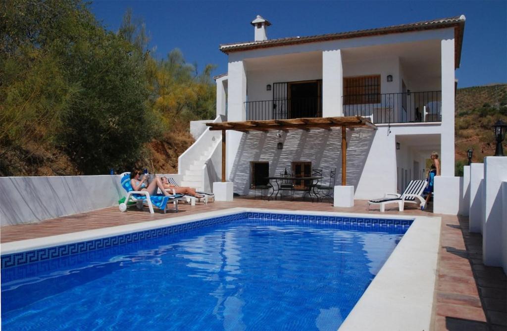 Piltraque - our stunning country villa to rent in Andalucia, Spain - B&B