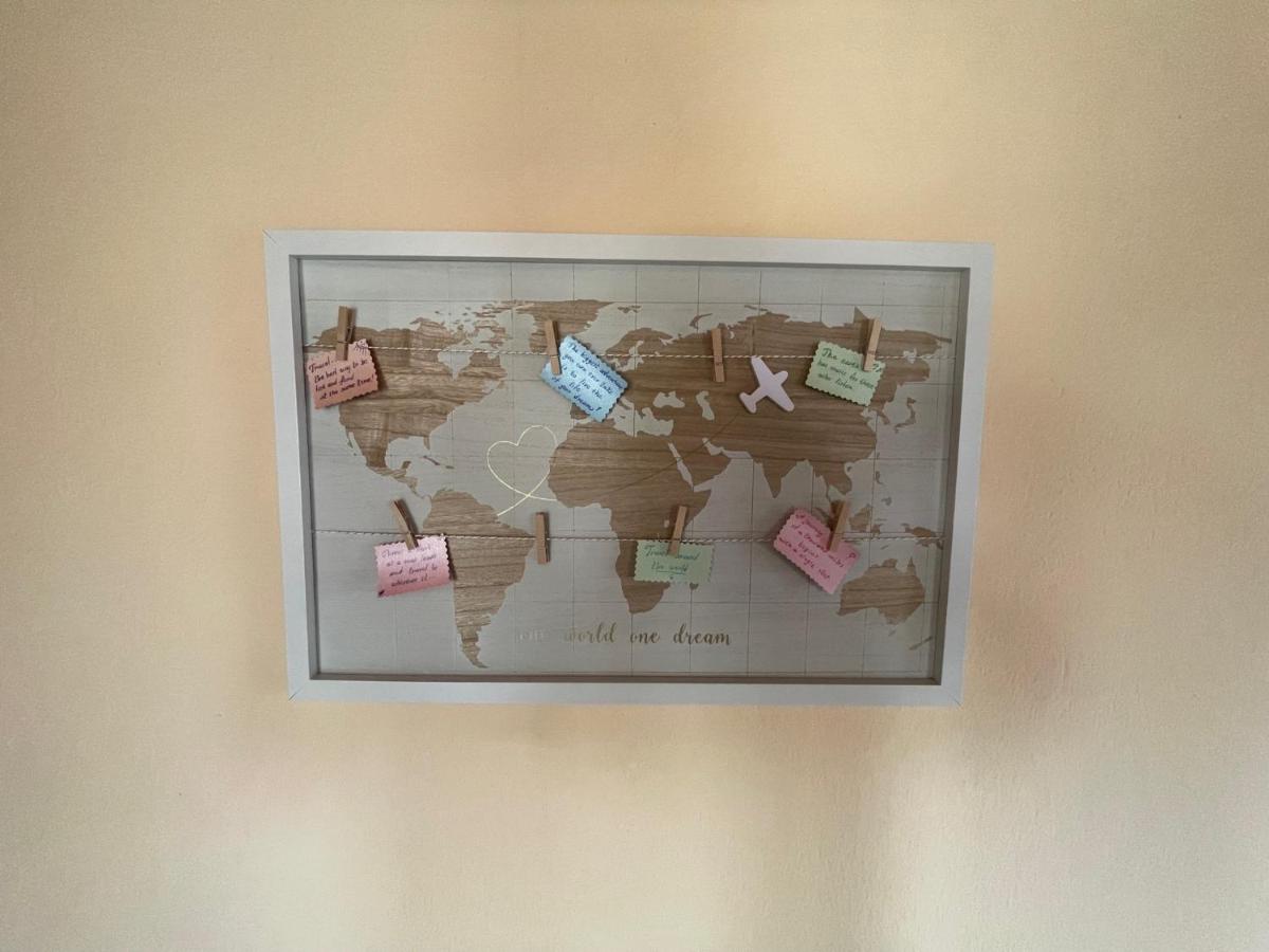 Hοme4U - Ferienwohnung Néa Kallikráteia