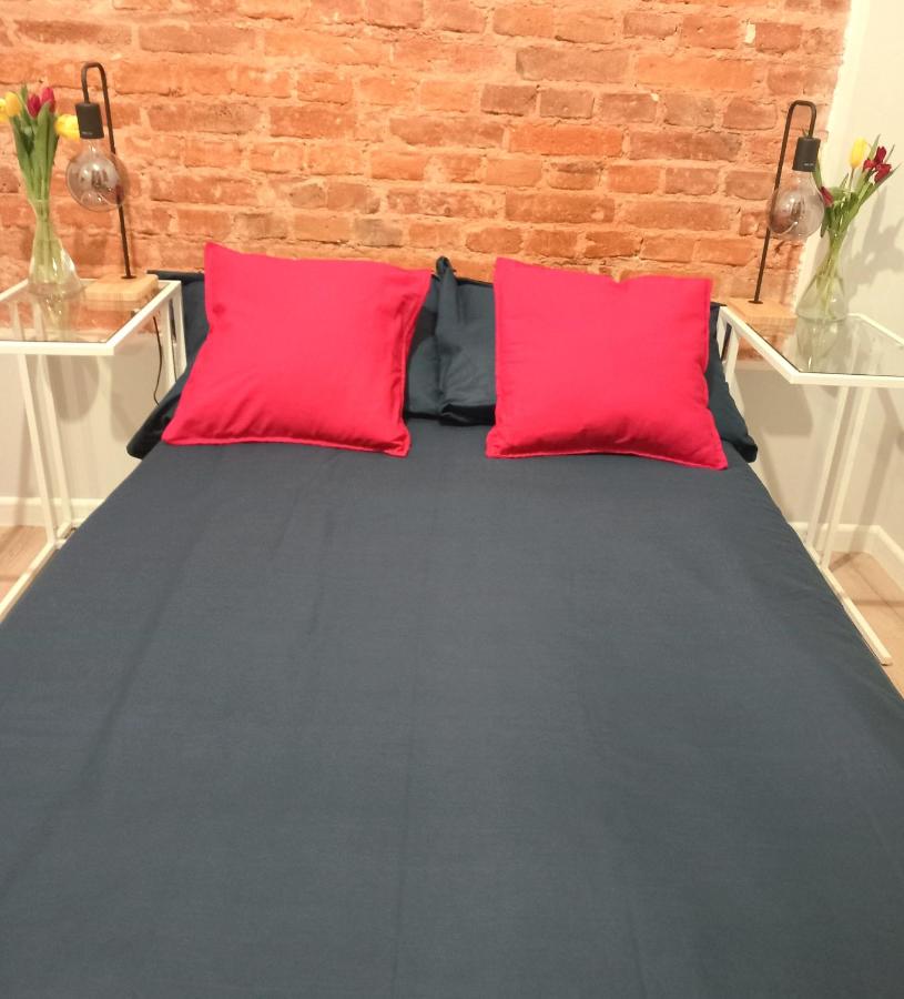 Hola Apartamenty Legionow - B&B