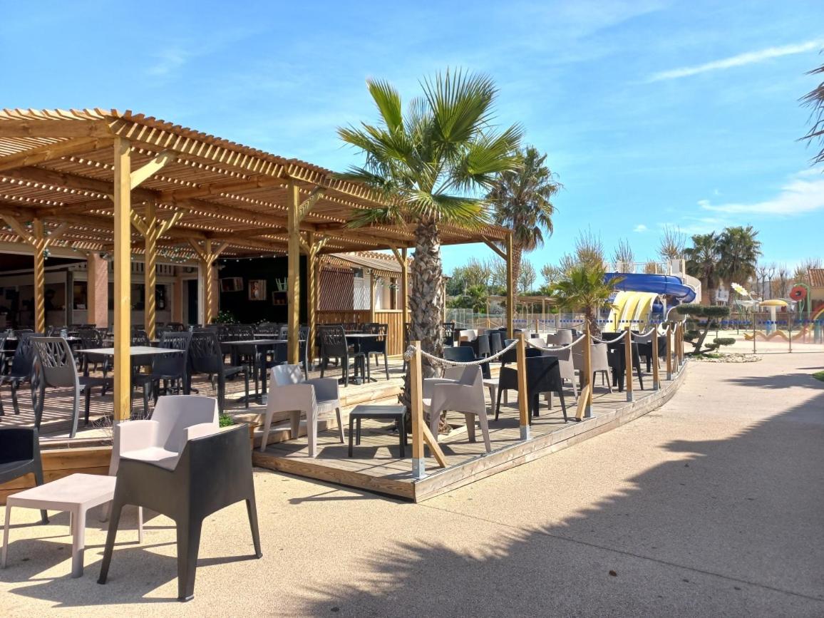 Charmant Mobil home familial pour 8 personnes - Chambres d'hôtes Valras-Plage