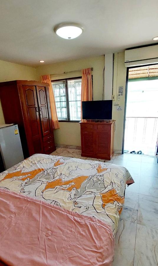 Kamer met Queensize Bed en Balkon