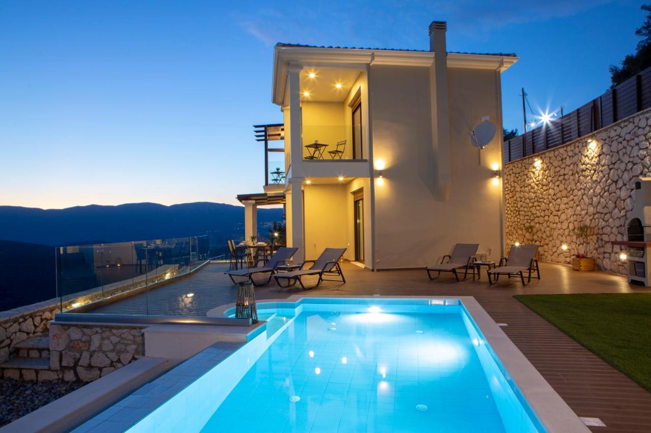Villa Deluxe
