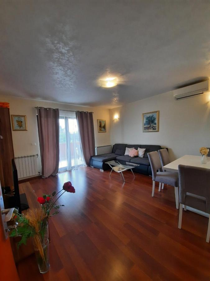 APP Mario Funtana - B&B