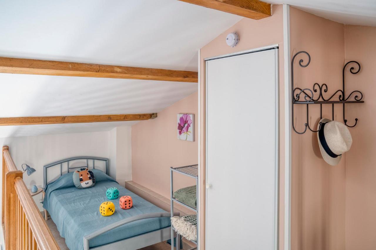 Studio Apartment (4 People)