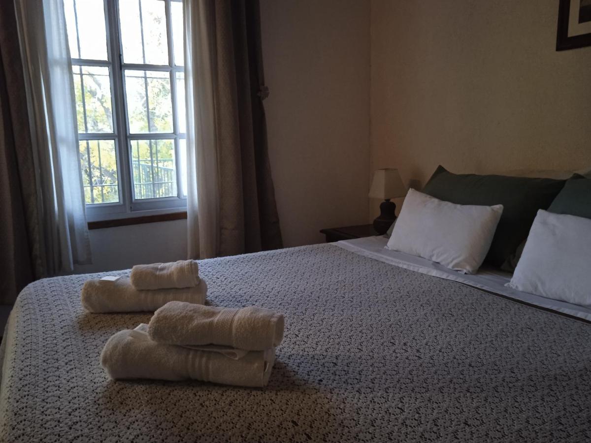Doppelzimmer mit Balkon
