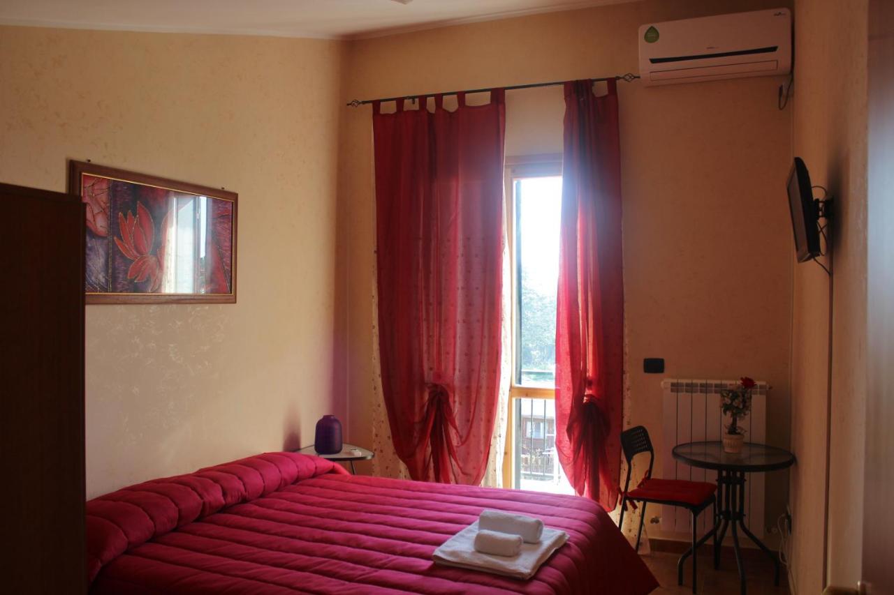 Habitación Familiar con vistas al jardín