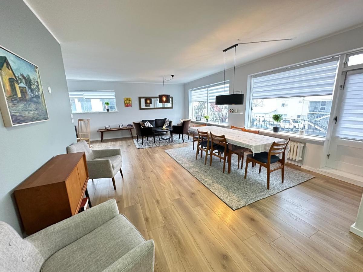 B&B Reykjavik - Spacious and Family Friendly apartment in Reykjavik - Bed and Breakfast Reykjavik