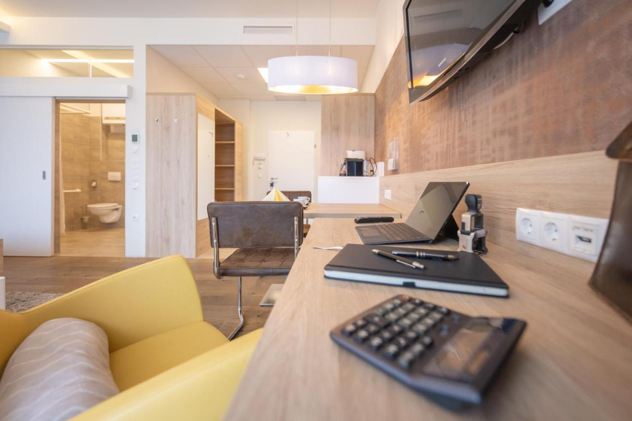 Studio Lit Queen-Size de Luxe 