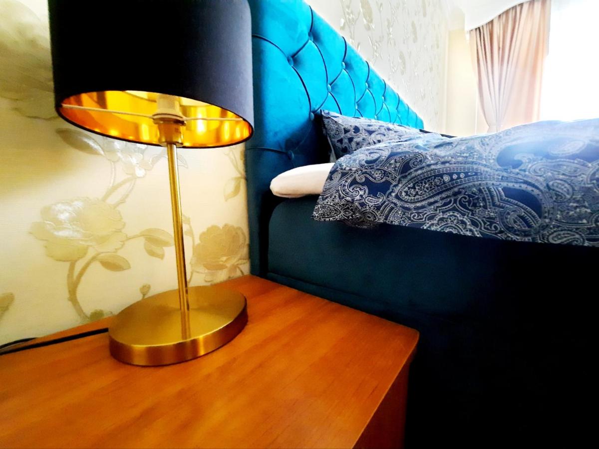 B&B Riga - Apartment on Dzenu Street - Bed and Breakfast Riga