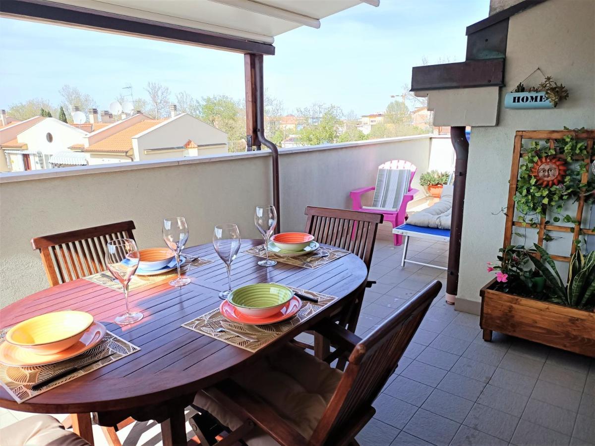 Nel blu dipinto di blu - B&B Porto Recanati