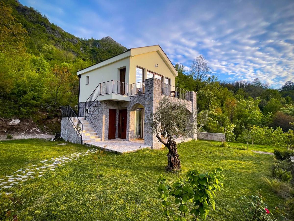 B&B Virpazar - Prevalis Nature Cottage - Bed and Breakfast Virpazar