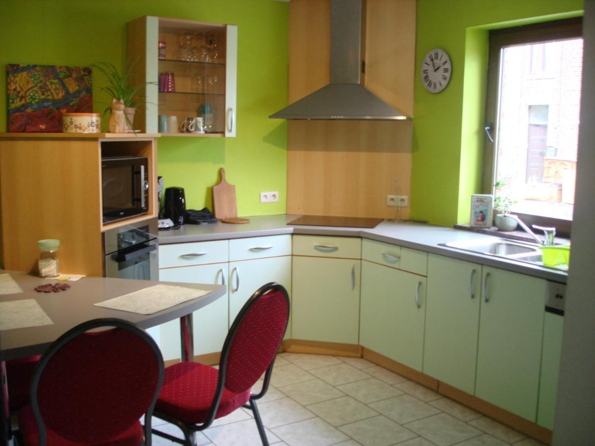appartement Courcelles - Ferienwohnung
