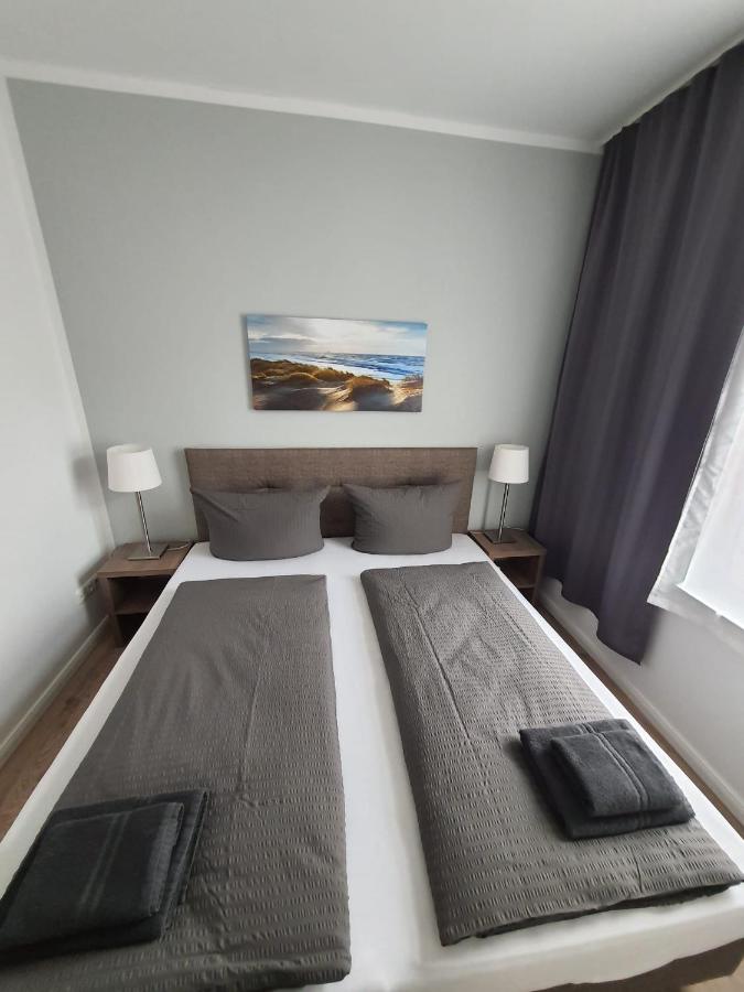 Apartment 3