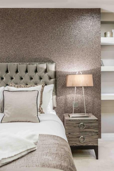 Covent Garden / Trafalgar / Leicester Sq Diamond - B&B