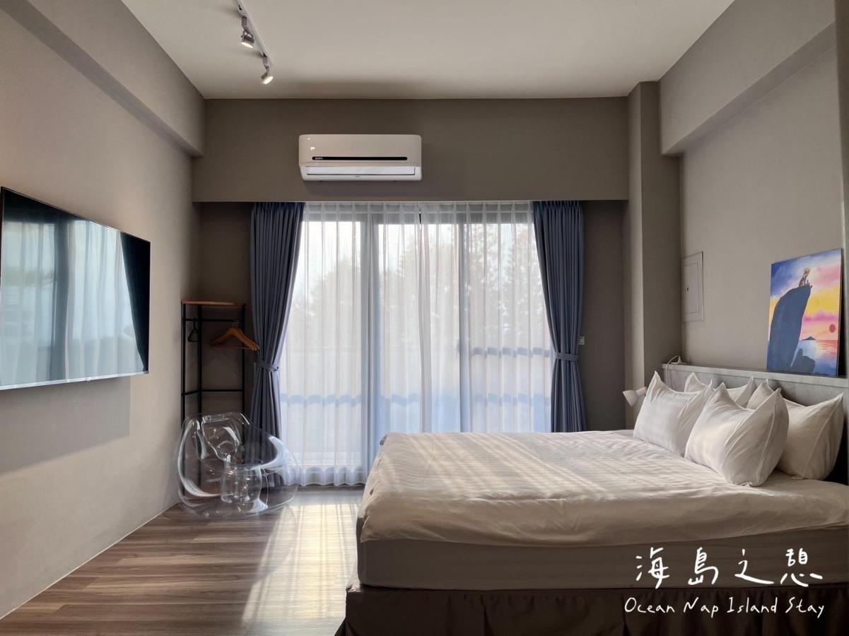 Deluxe Double Room with Balcony and Sea View