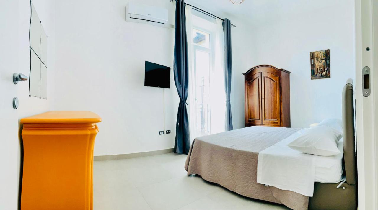 Camera Familiare con Bagno Privato