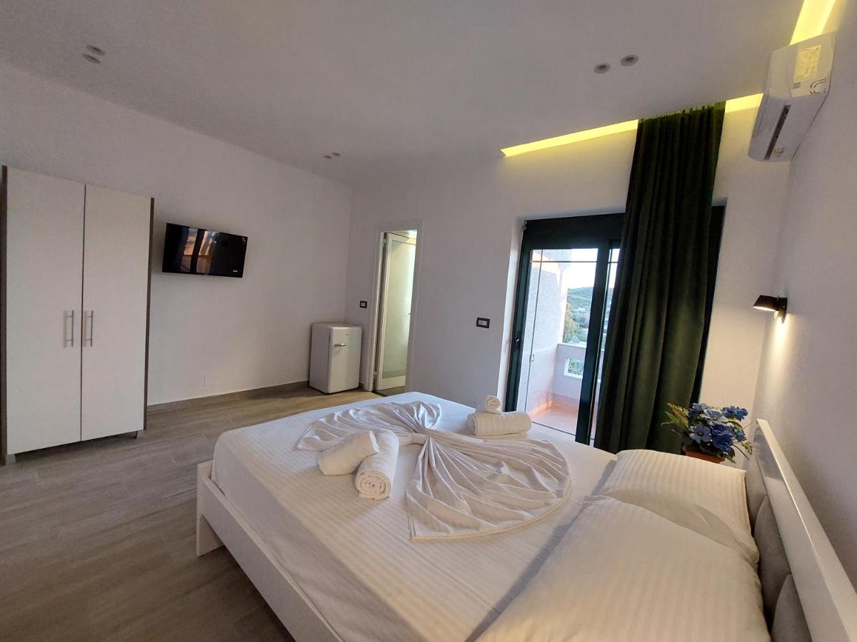 Luxe Kamer met 1 of 2 Bedden en Balkon