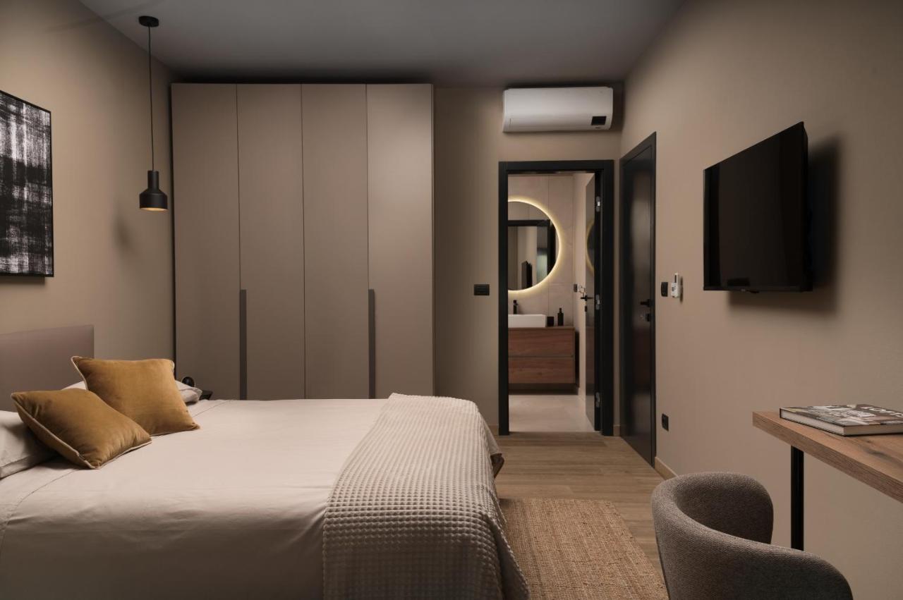 Doppel- oder Zweibettzimmer