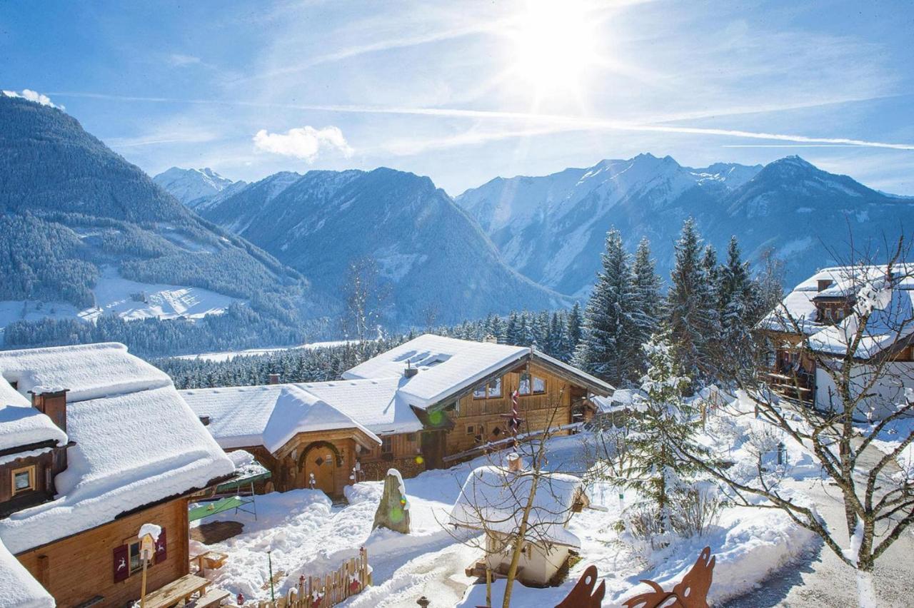 Chalet in Wildkogel near Ski Slopes - Chambres d'hôtes Neukirchen am Großvenediger