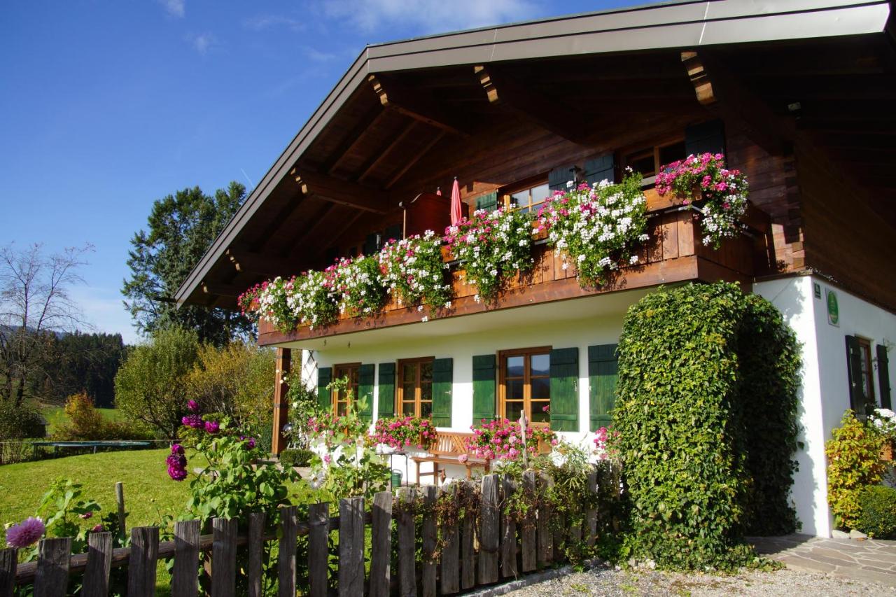 B&B Oberstdorf - Ferienwohnungen Mueller - Bed and Breakfast Oberstdorf