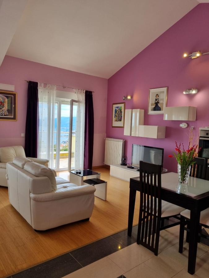 Studio with Sea View