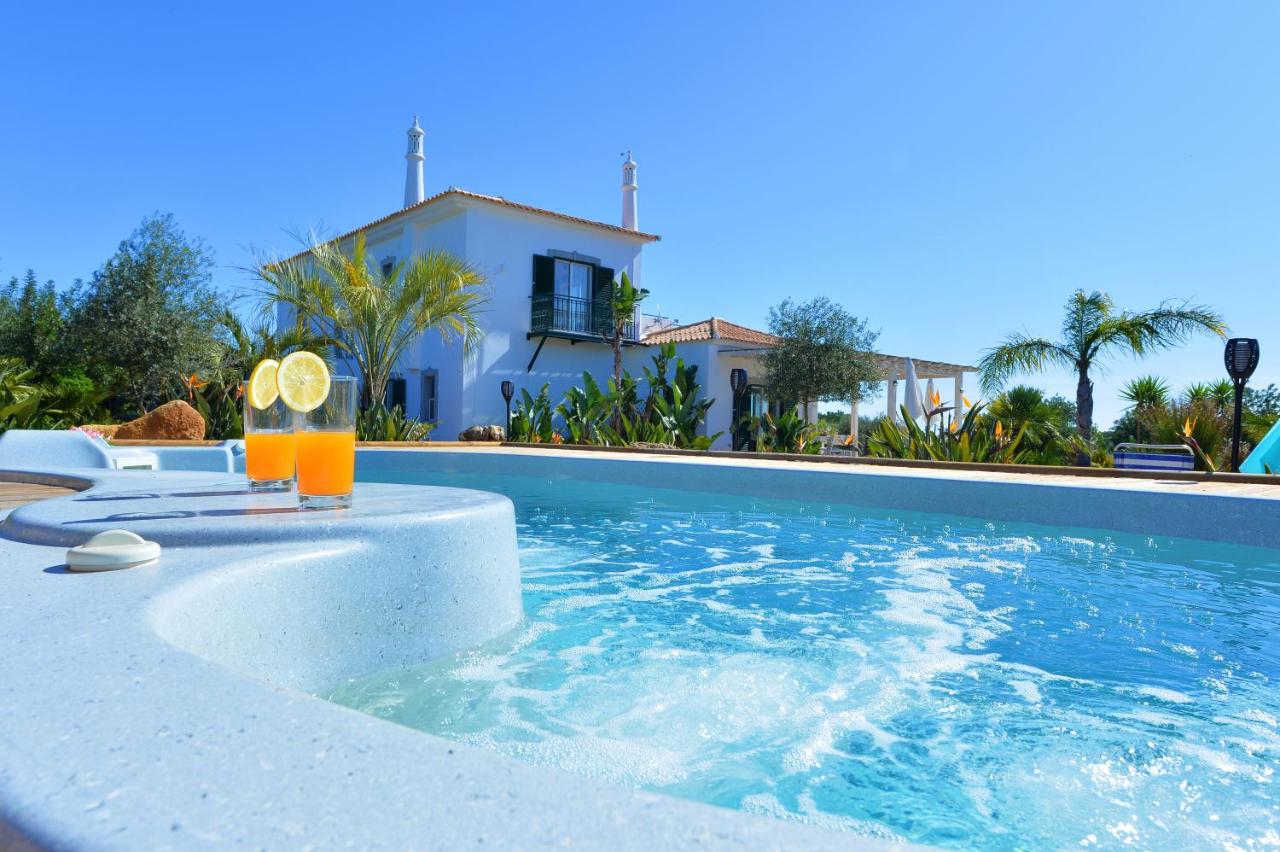 B&B Luz de Tavira - VILLA CARACOL Heated Swim Spa & Mini-Golf - Bed and Breakfast Luz de Tavira