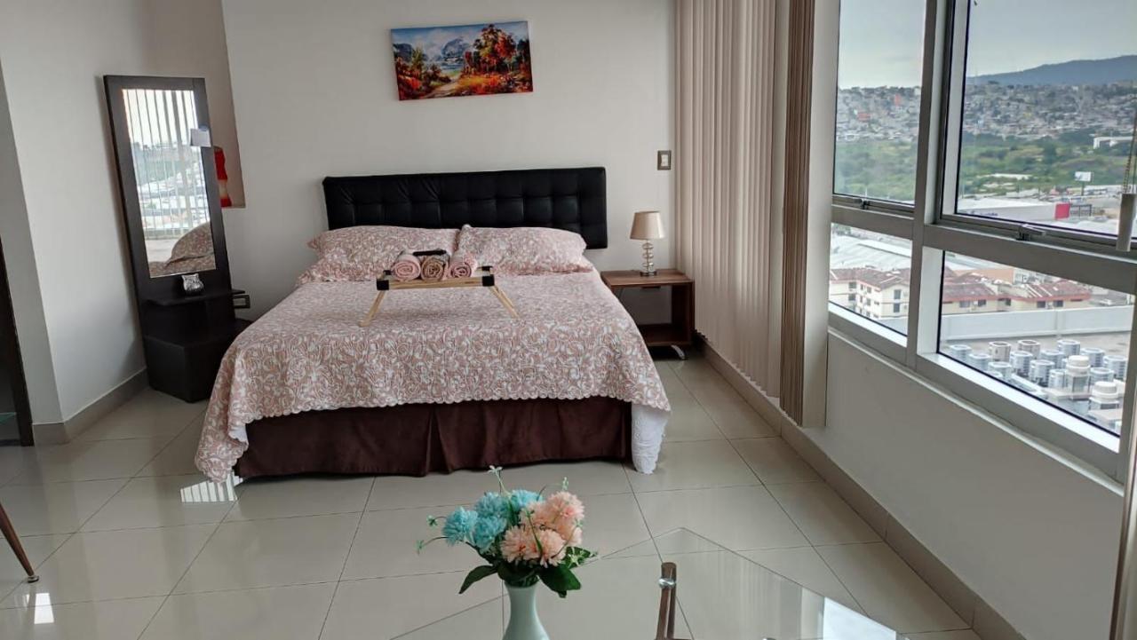 B&B Guayaquil - Suite Ejecutiva en excelente ubicación con Piscina-Parqueo-Gym-Seguridad 24/7 - Bed and Breakfast Guayaquil