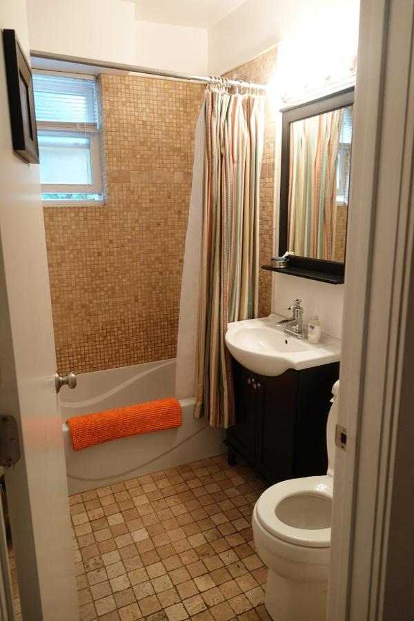 Chambre Triple avec Salle de Bains Privative Séparée