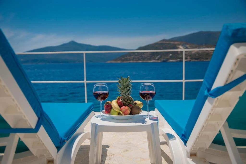 Villa Blue Coast I & II wBeach and Great Sea View - KALKAN - B&B Kas