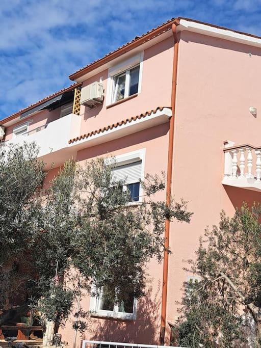 Apartman Smaragd - B&B