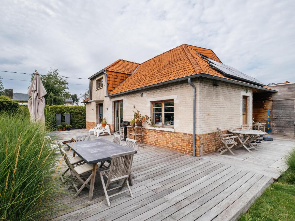 B&B Koksijde - Doux repos renovated villa in a quiet location with a view of the dunes - Bed and Breakfast Koksijde