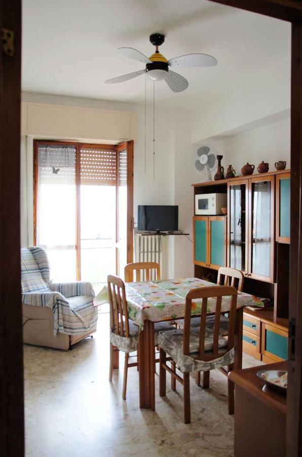 Red's Home Apartment - B&B Termoli