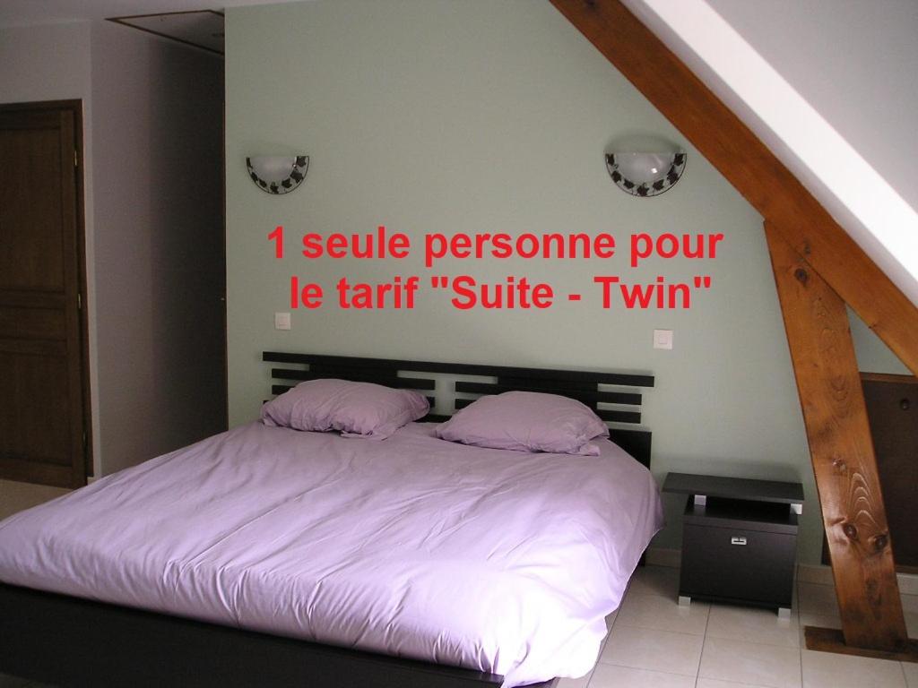 Chambre Triple avec Salle de Bains Privative