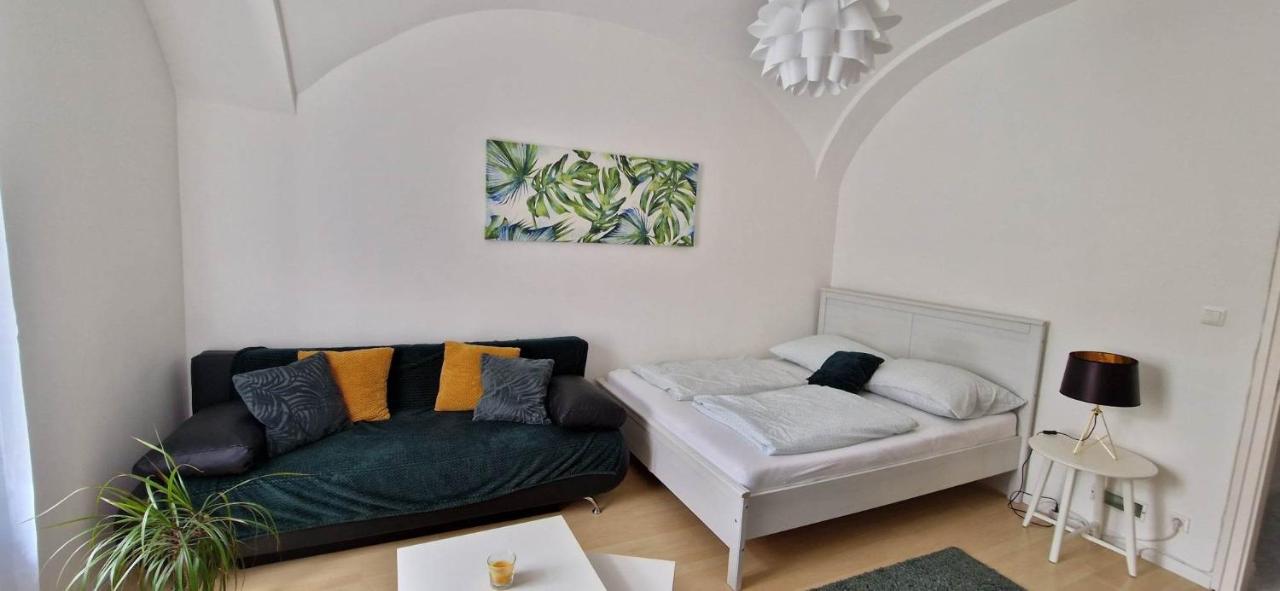 B&B Sopron - GOLD 3 - Bed and Breakfast Sopron